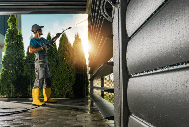 Best Deck Cleaning Services  in Memphis, TX
