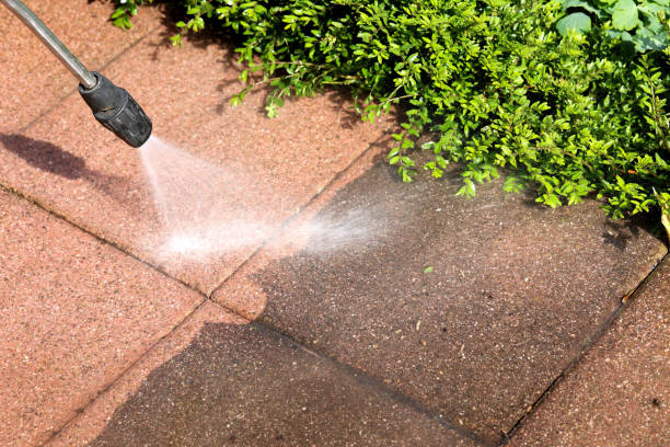 Best Concrete Pressure Washing  in Memphis, TX